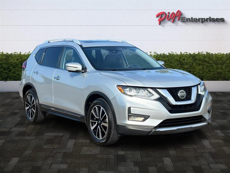Nissan Rogue  2020