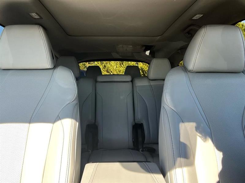 Acura MDX  2023