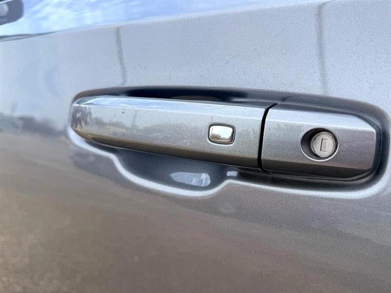 Chevrolet Tahoe  2021