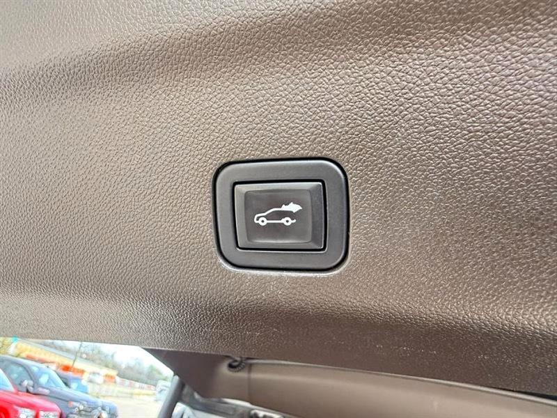 Chevrolet Tahoe  2021