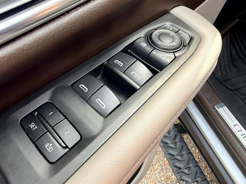 Chevrolet Tahoe  2021