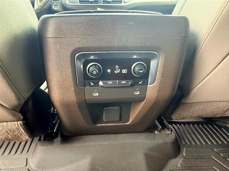 Chevrolet Tahoe  2021