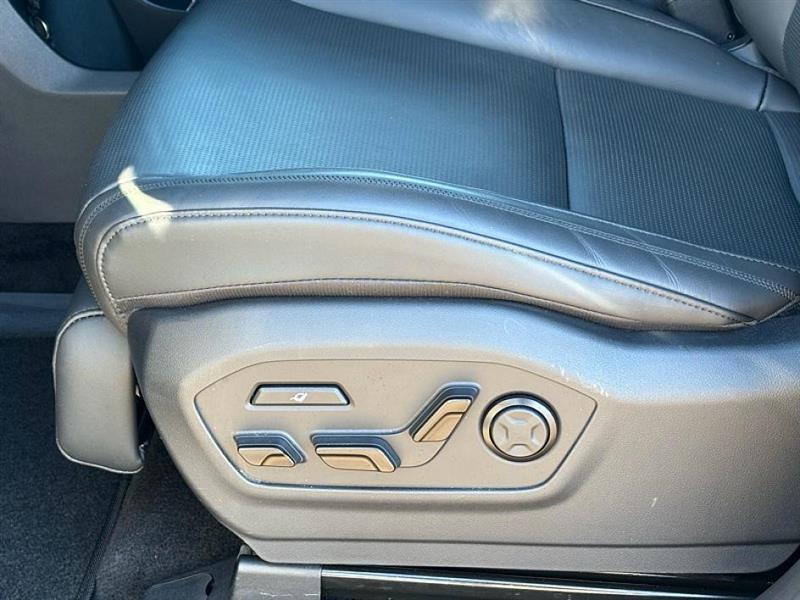 Hyundai Santa Fe  2025