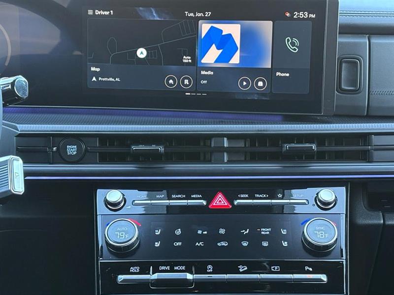 Hyundai Santa Fe  2025