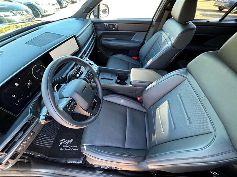 Hyundai Santa Fe  2025