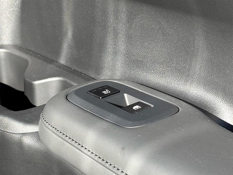 Hyundai Santa Fe  2025