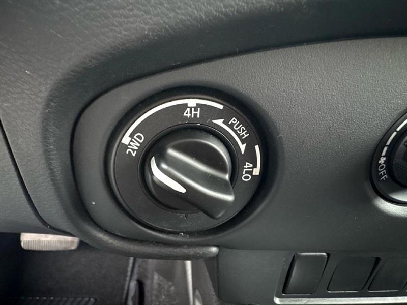 Nissan Frontier  2024