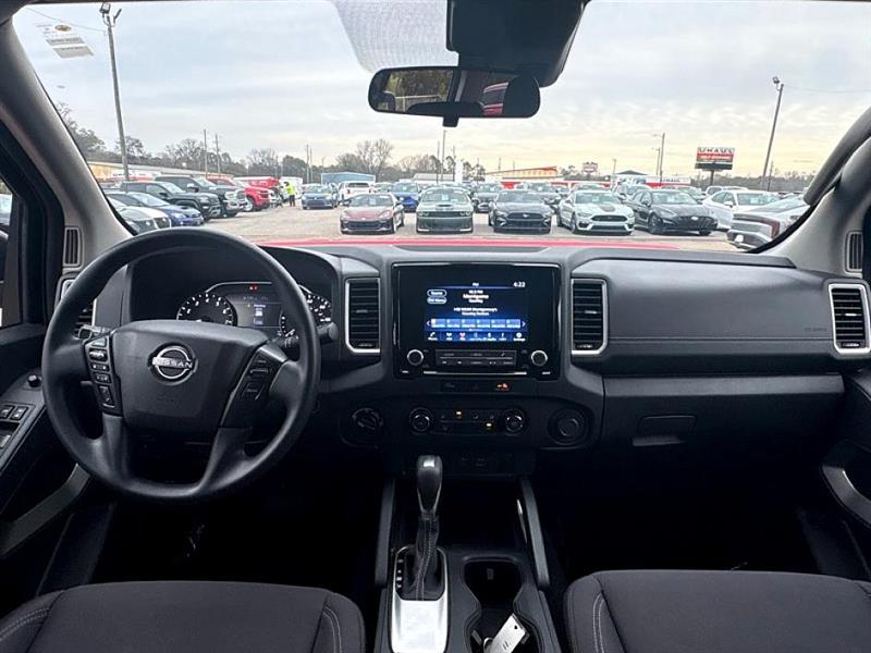 Nissan Frontier  2024