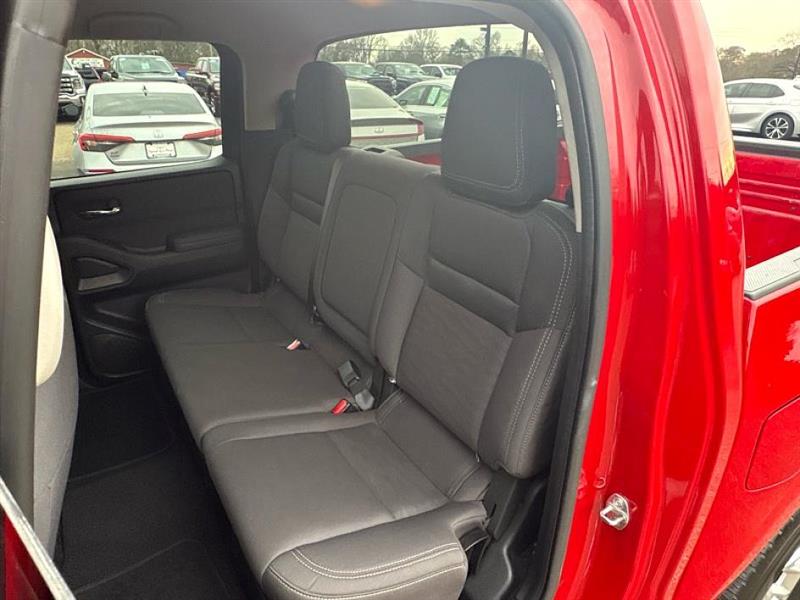 Nissan Frontier  2024