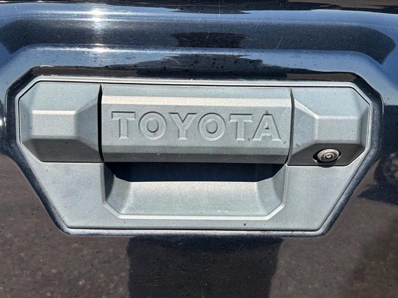 Toyota Tacoma  2024