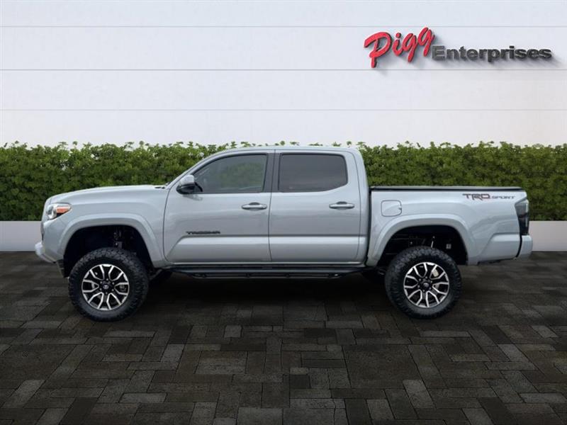 Toyota Tacoma  2021
