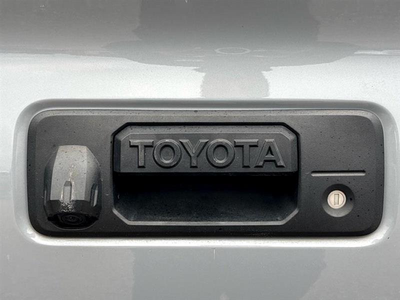 Toyota Tacoma  2021