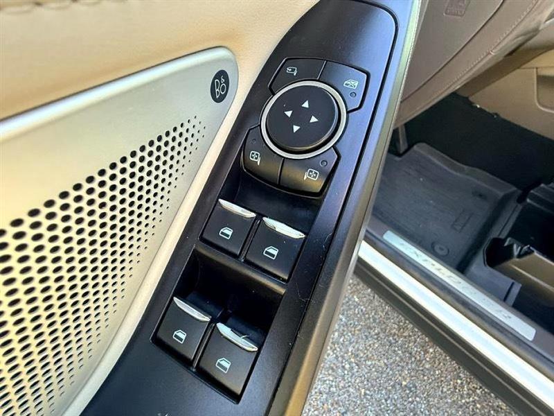 Ford Explorer Platinum 4WD 2020