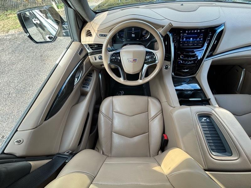 Cadillac Escalade ESV  2020