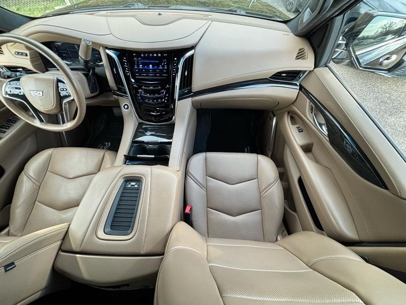 Cadillac Escalade ESV  2020