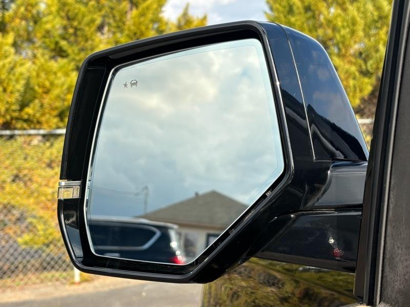 Cadillac Escalade ESV  2020