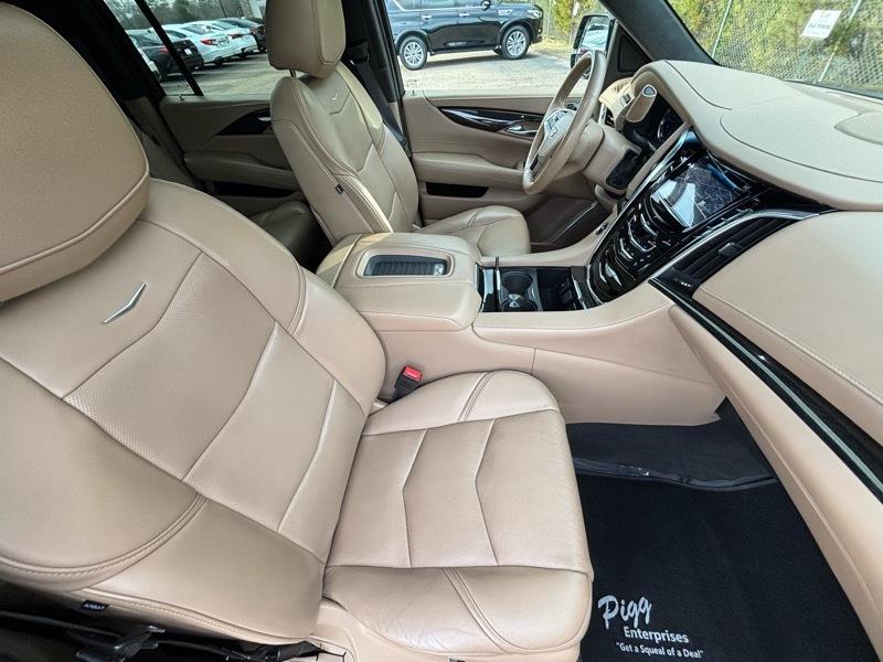 Cadillac Escalade ESV  2020