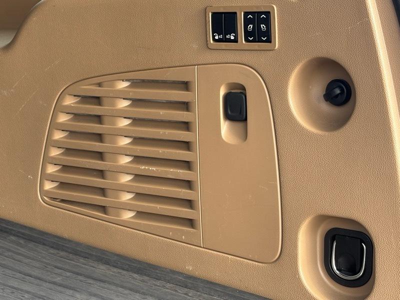 Cadillac Escalade ESV  2020