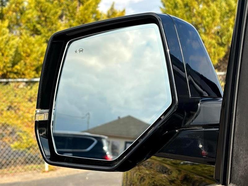 Cadillac Escalade ESV  2020