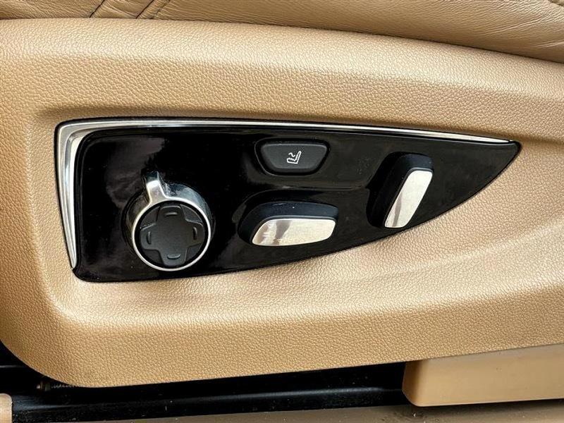 Cadillac Escalade ESV  2020