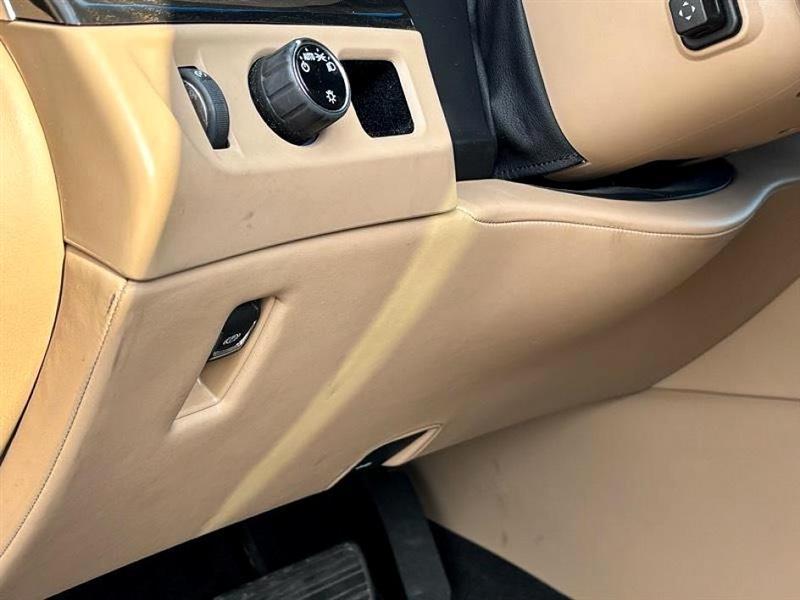 Cadillac Escalade ESV  2020