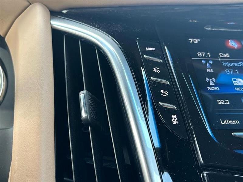 Cadillac Escalade ESV  2020