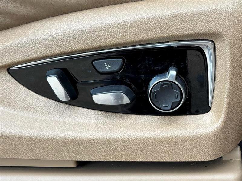 Cadillac Escalade ESV  2020