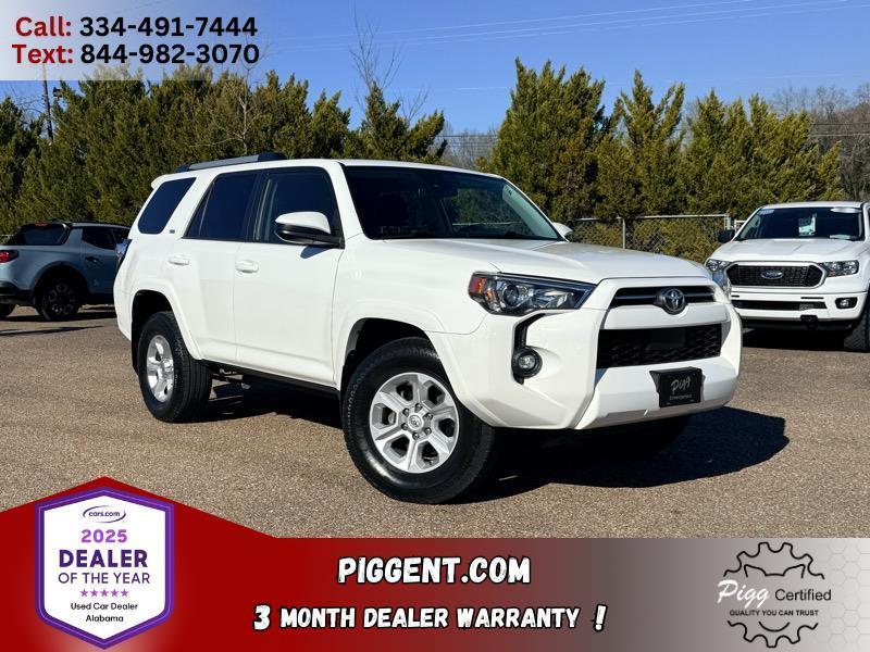 Toyota 4Runner SR5 2WD 2021
