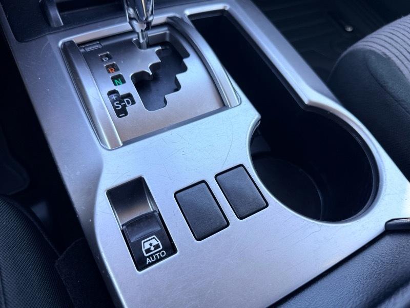 Toyota 4Runner SR5 2WD 2021