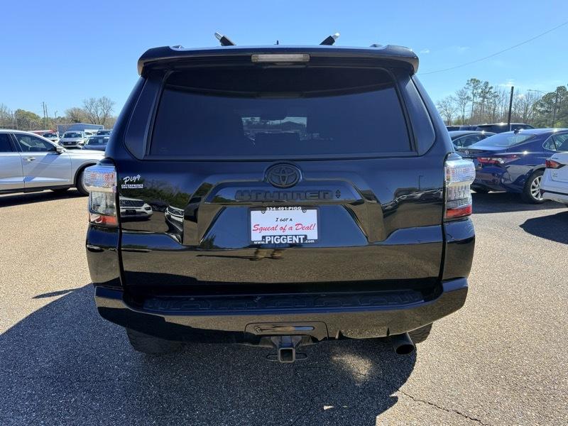 Toyota 4Runner SR5 Premium 4WD 2022