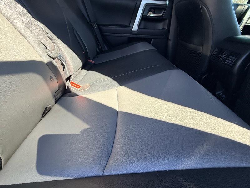 Toyota 4Runner SR5 Premium 4WD 2022