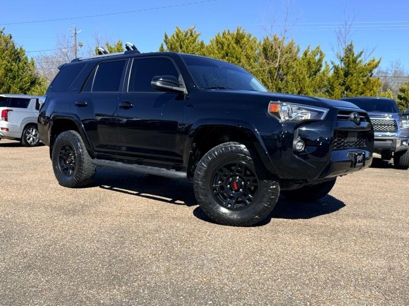 Toyota 4Runner SR5 Premium 4WD 2022