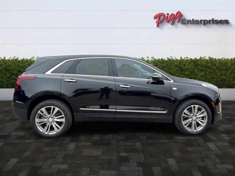 Cadillac XT5  2025