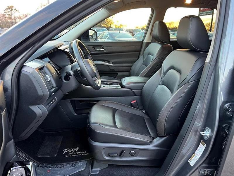 Nissan Pathfinder  2023