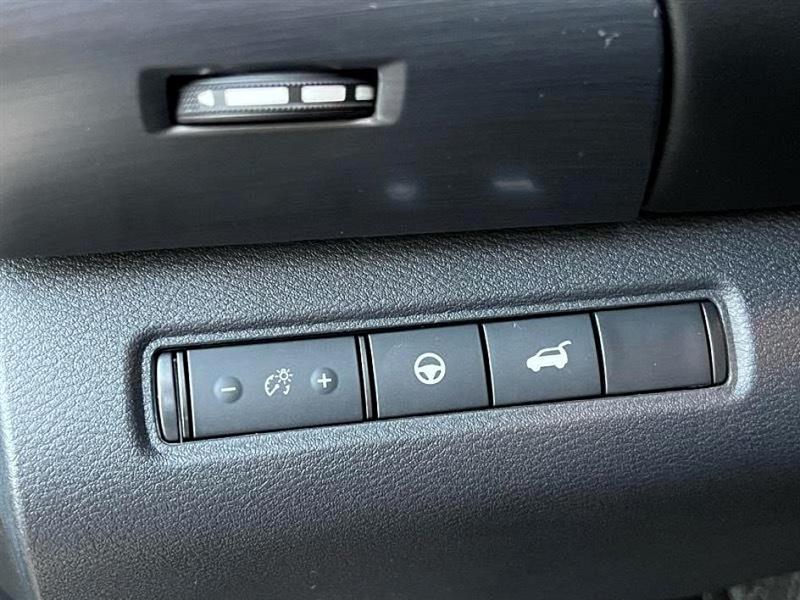 Nissan Pathfinder  2023