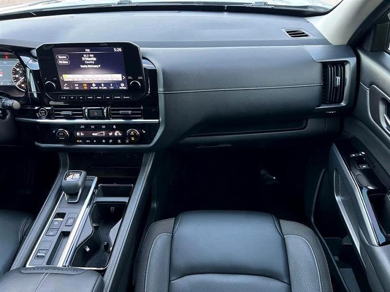 Nissan Pathfinder  2023