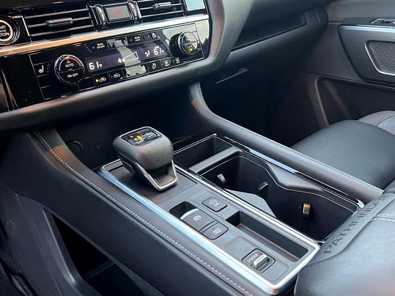 Nissan Pathfinder  2023