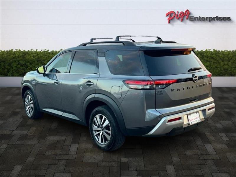 Nissan Pathfinder  2023