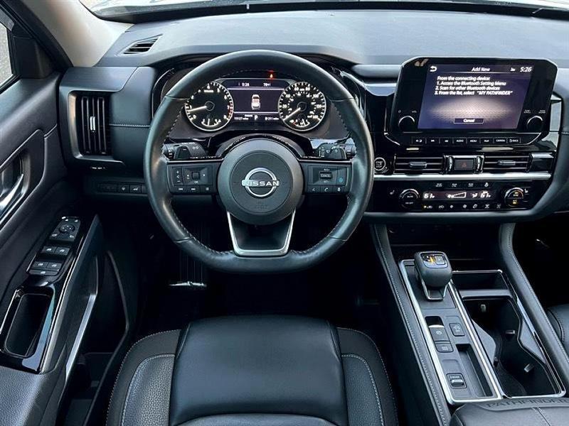 Nissan Pathfinder  2023