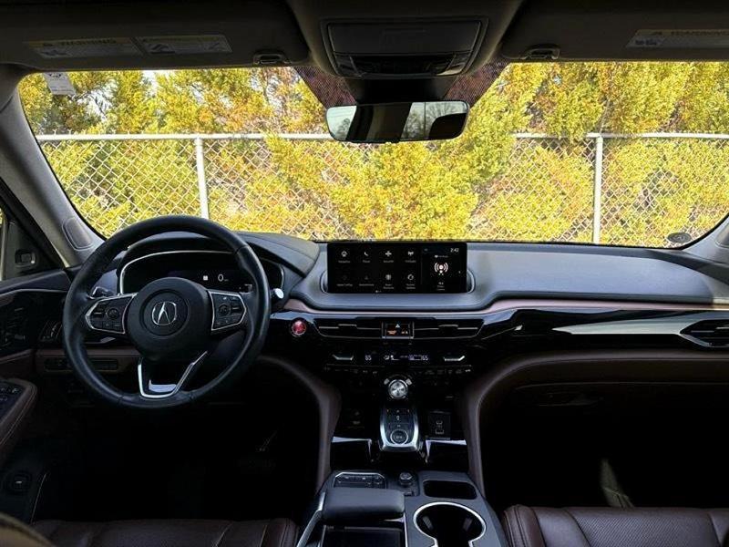 Acura MDX  2023