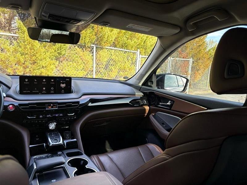 Acura MDX  2023