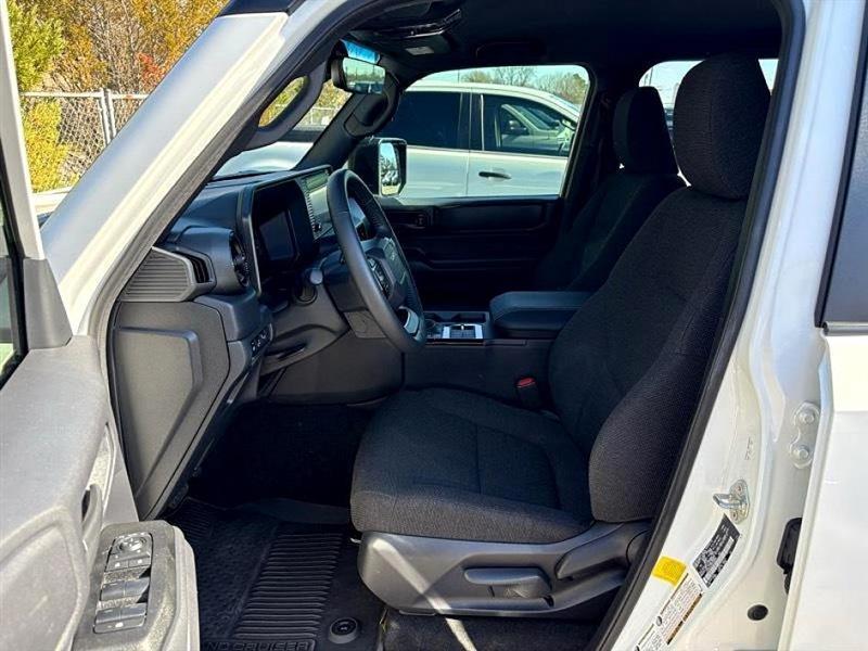 Toyota Land Cruiser  2025