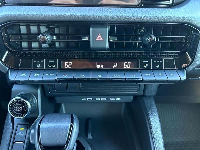 Toyota Land Cruiser  2025