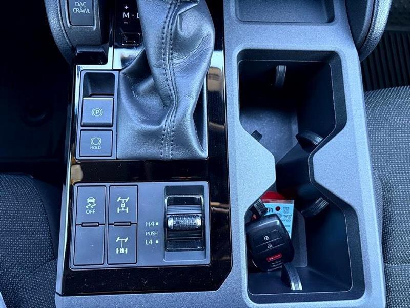 Toyota Land Cruiser  2025