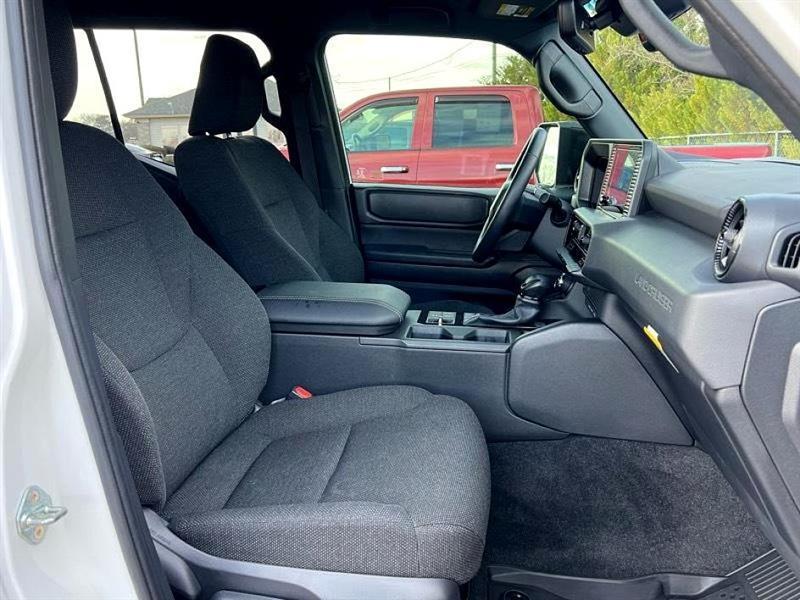 Toyota Land Cruiser  2025