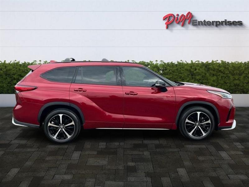 Toyota Highlander  2021