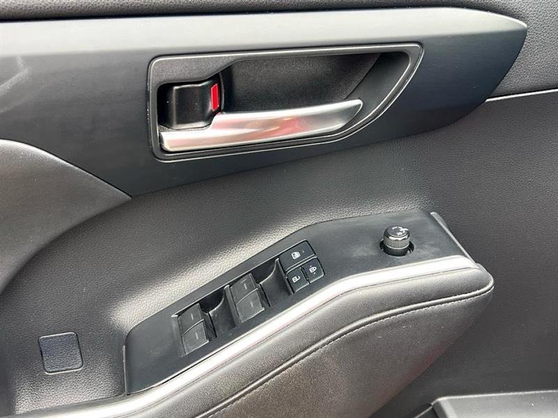 Toyota Highlander  2021