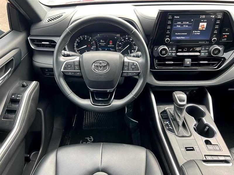 Toyota Highlander  2021