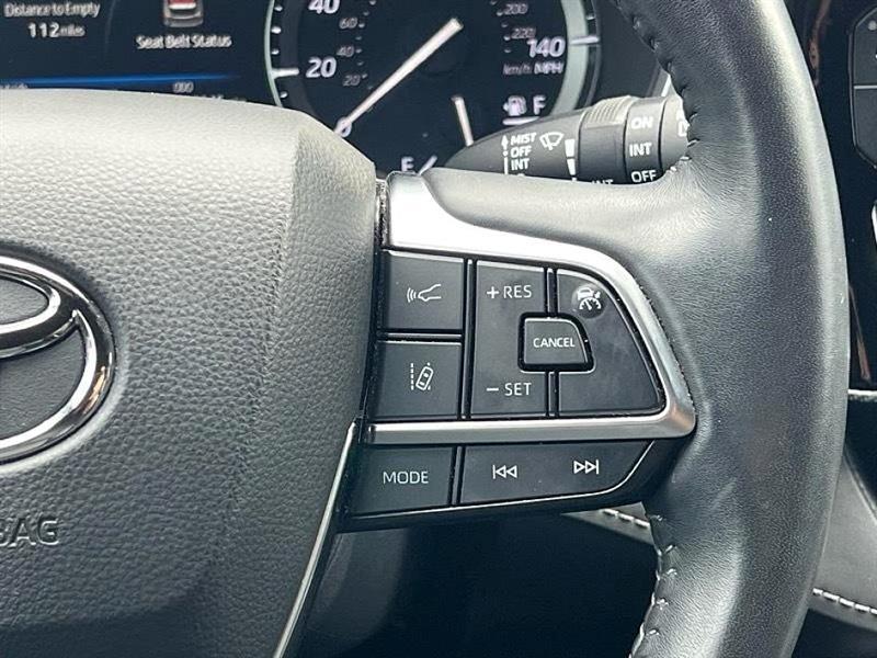 Toyota Highlander  2021