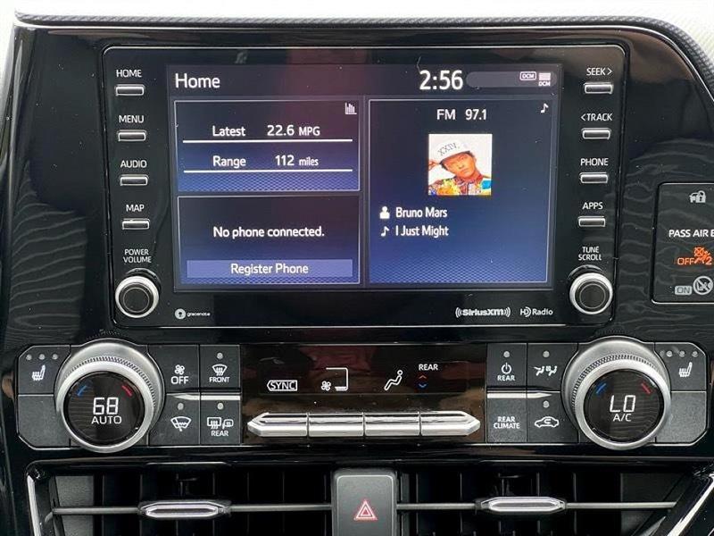 Toyota Highlander  2021